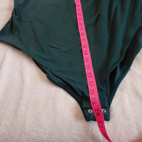 Old Navy NWT Women's Size 4X Dark Green Double-Layer Scoop-Neck Tank Bodysuit - Picture 9 of 11